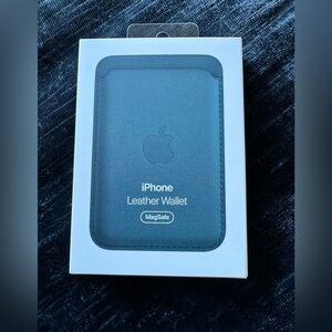iPhone Leather Wallet, MagSafe, Baltic Blue